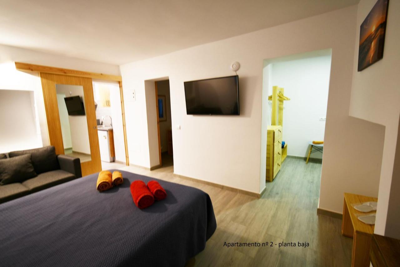 Apartamentos Cas Xurrac Ес Кало Екстериор снимка